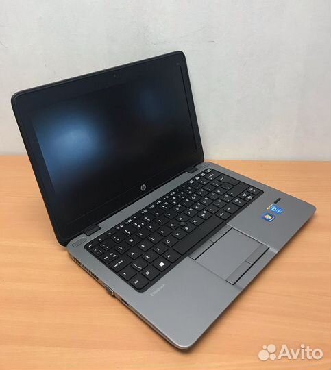 Бизнес-класса HP EliteBook 820, I7, 8GB, SSD Intel