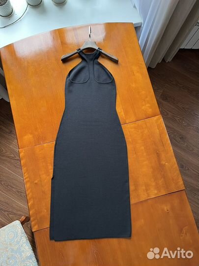 Платье с вырезом халтер 12 storeez