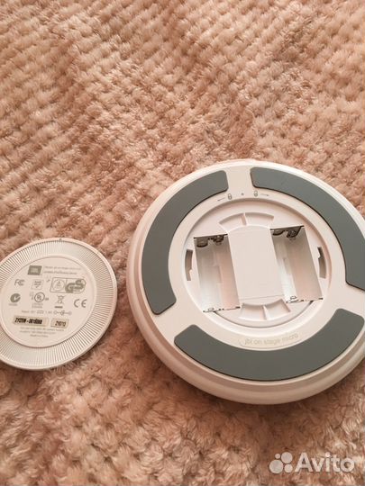 JBL колонка для iPhone 3,4,4s