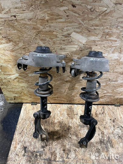 Стойка передняя Ауди A5 8T левая правая