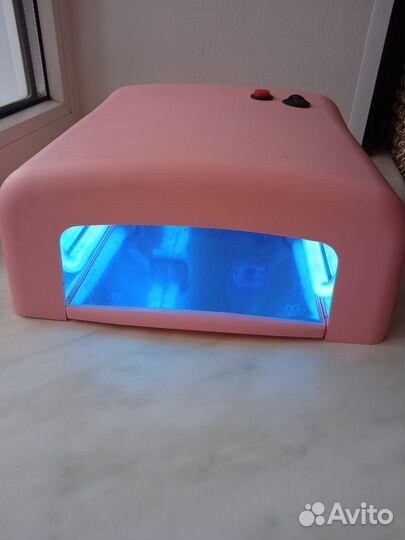 Лампа для ногтей