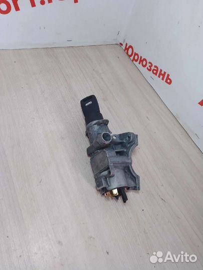 Замок зажигания Audi A4 B5