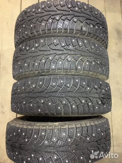 Зимня резина в отличном состояни
