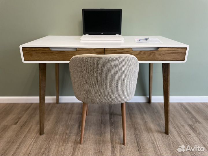 Изготовление письменных/рабочих столов