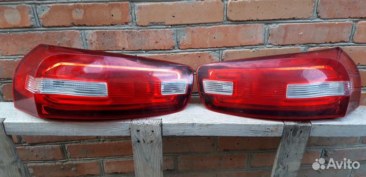 Фонари задние citroen c4 picasso (2013-2018)