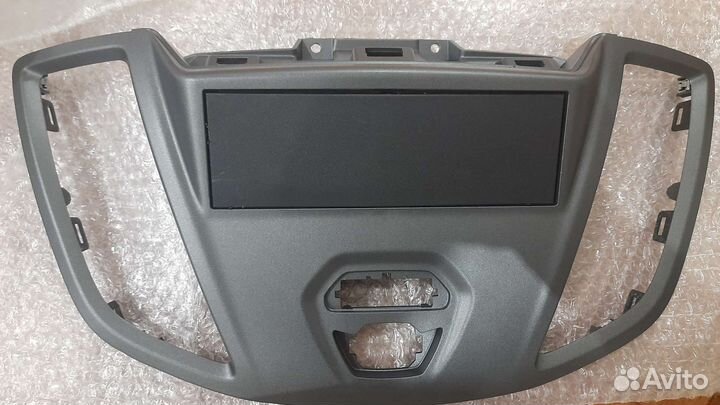 Рамка для 1 din магнитолы на Ford Tranzit 2022