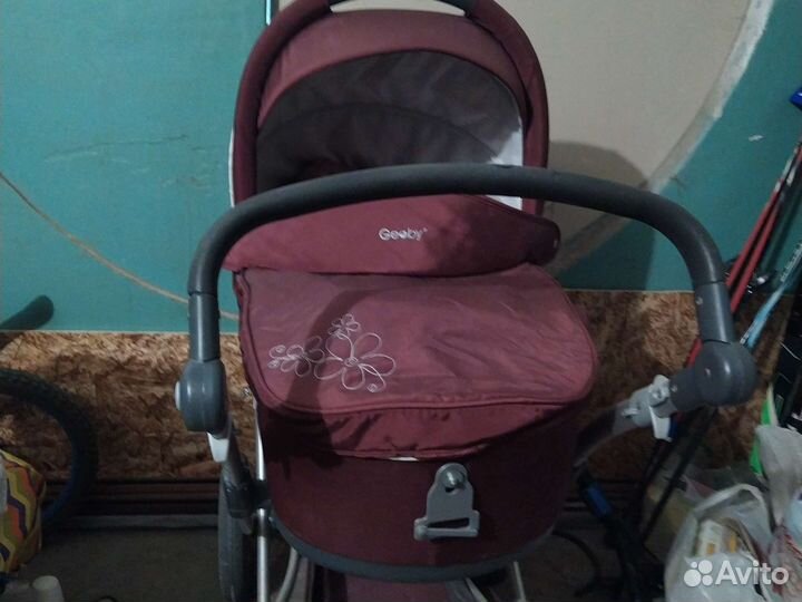 Прогулочная коляска бу