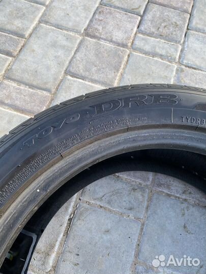Toyo DRB 225/50 R17