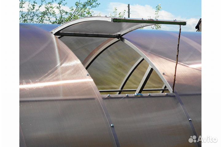 Установка форточек в теплицу