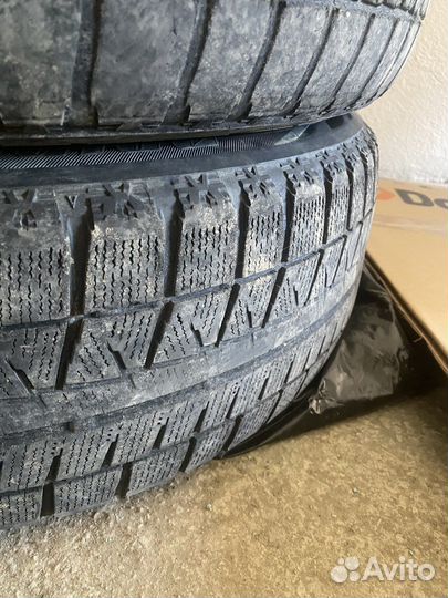 Bridgestone Blizzak Revo1 205/55 R16