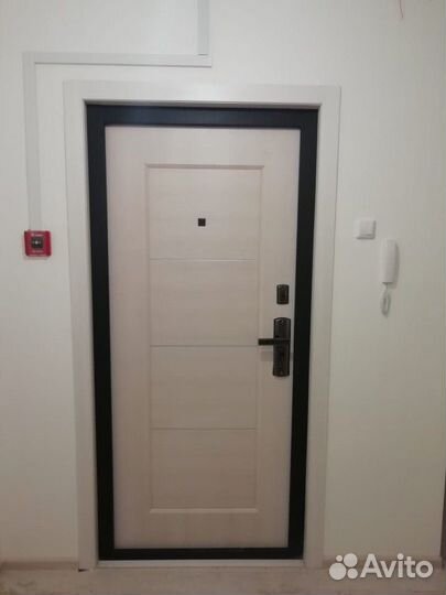 Монтаж входных дверей