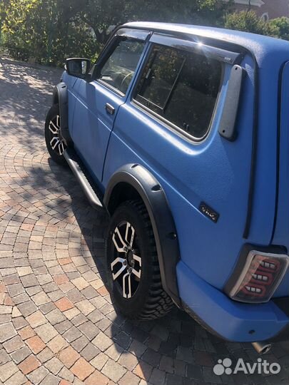 LADA 4x4 (Нива) 1.7 МТ, 2008, 220 000 км