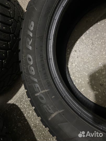 Pirelli Ice Zero 205/60 R16 96T