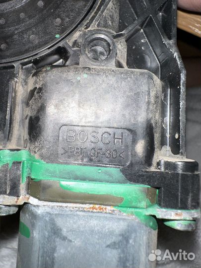 Электродвигатель стеклоподъемника Chevrolet Cruze