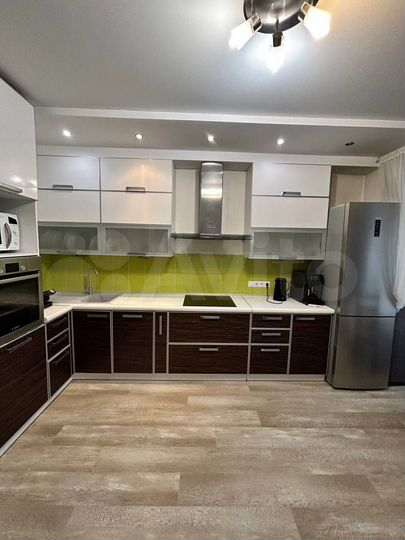 3-к. квартира, 79,8 м², 1/5 эт.