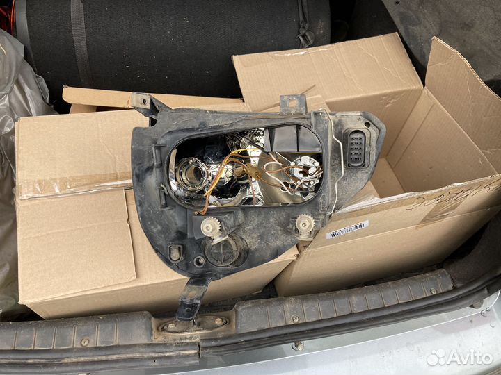 Передние фары на priora