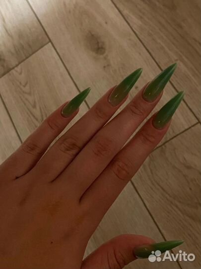 Наращивание ногтей, маникюр