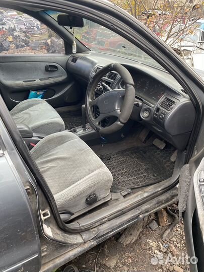 В разбор corolla 100