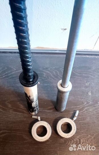 Штанга и стойка со скамьей