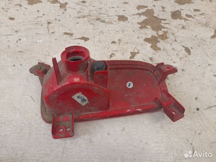 Фонарь противотуманный правый Kia Sorento 2