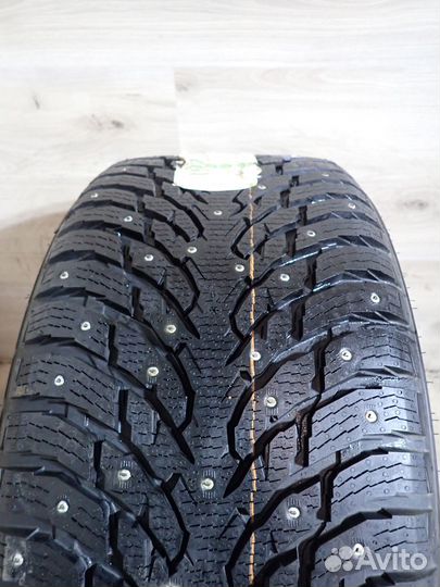 Nokian Tyres Hakkapeliitta 9 SUV 315/40 R21 111T