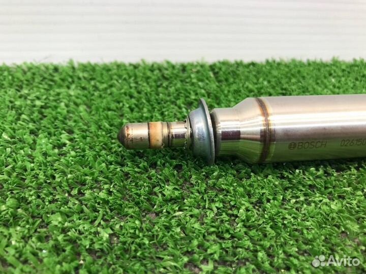 Форсунка инжекторная Mercedes-Benz A250 W176