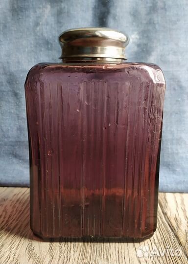 Чайница. Чайная баночка