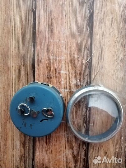 Часы настольные механические Слава, 11 камней,ссср