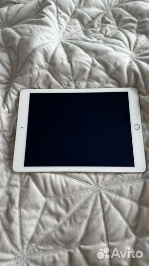 iPad air 2 64gb золотой