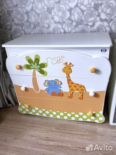 Кроватка и комод Pali