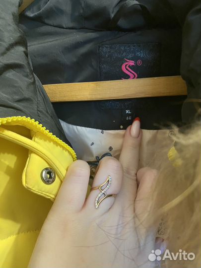 Пуховик женский