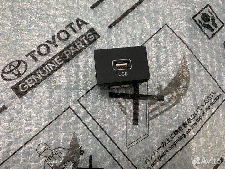 Разъем Usb Hyundai Creta 1.6 G4FG W554116 dohc