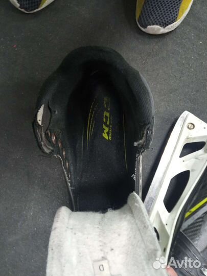 Коньки хоккейные вратарские