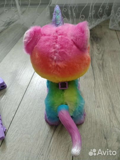 Кошечка интерактивная