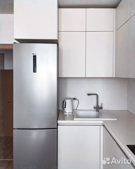 Угловой кухонный гарнитур