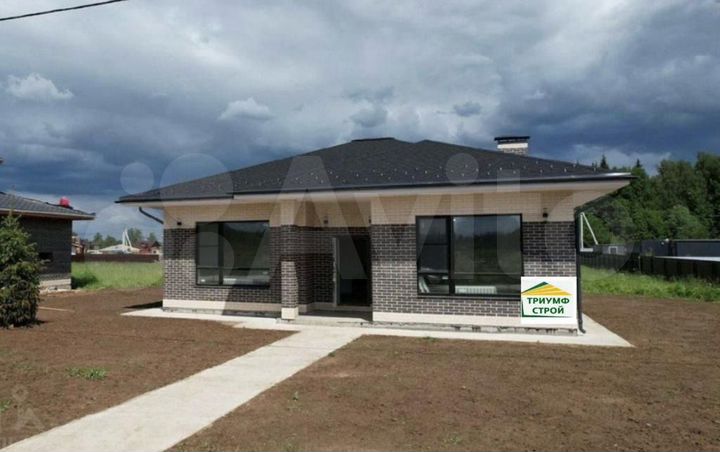 Коттедж 128 м² на участке 7 сот.