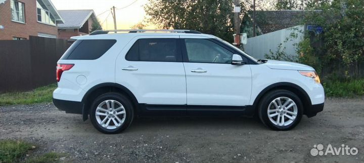 Ford Explorer 3.5 AT, 2013, 114 900 км