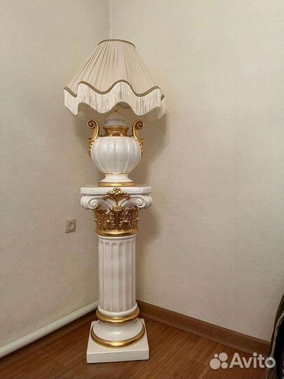 Торшер и стойка