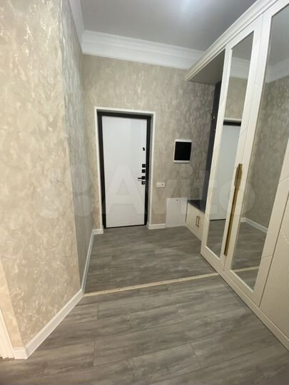 3-к. квартира, 80 м², 6/8 эт.