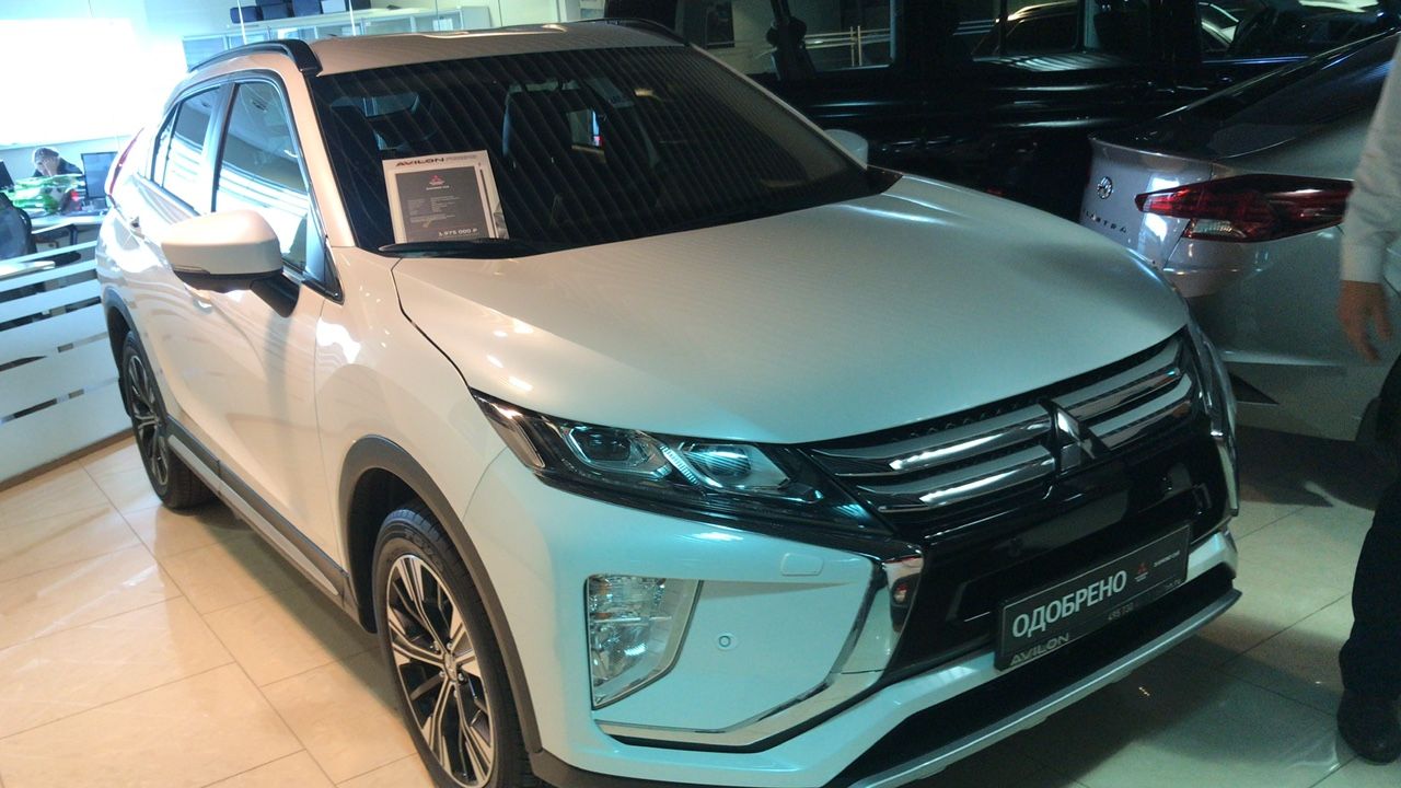 Mitsubishi Eclipse Cross: фото владельца