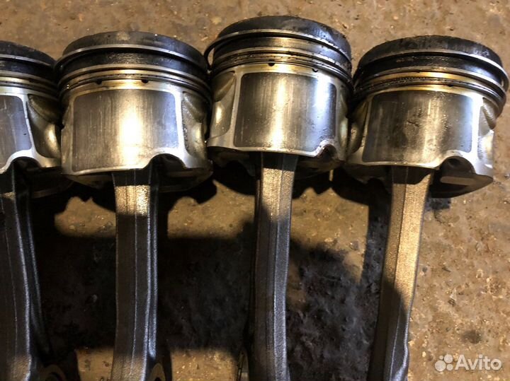 Поршень с шатуном 3.0 CRC Таурег нф