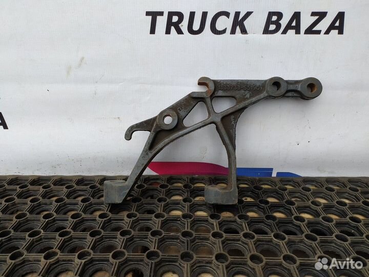 1333733 Крепление аккумулятора ящика