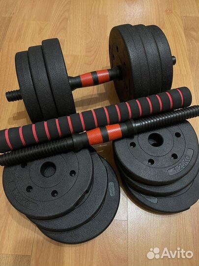 2 гантели по 10 кг превращающиеся в штангу