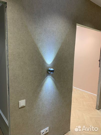 Настенный светильник бра