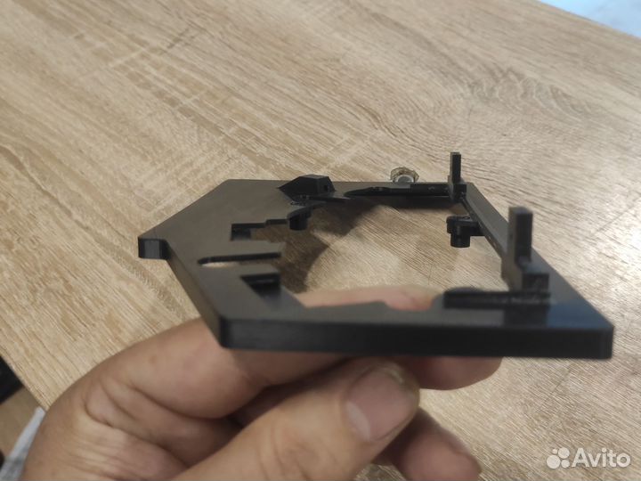 Основание крышки блока головок Электроника 003