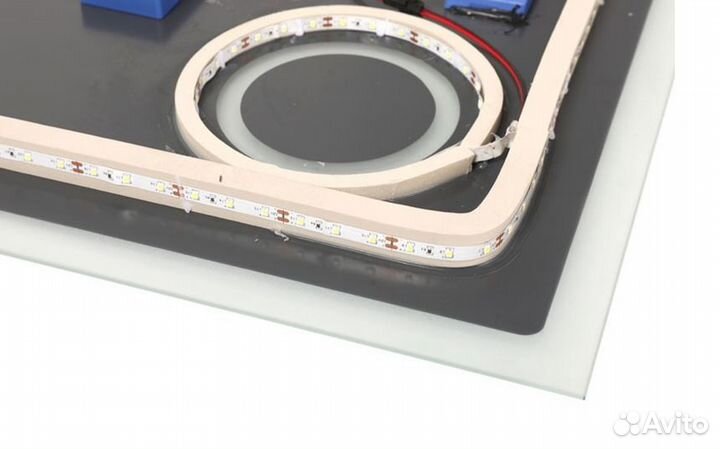 Зеркало с подсветкой