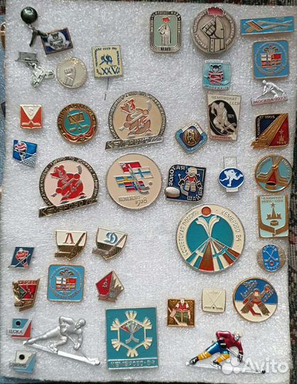 Значки СССР. Хоккей. Бэнди. Универсиада. Спорт
