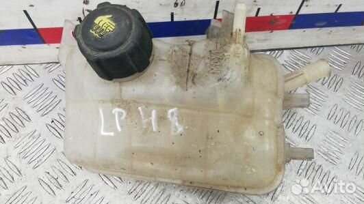 Бачок расширительный renault megane 3 (LPH08NP01)