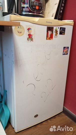 Холодильник бу маленький