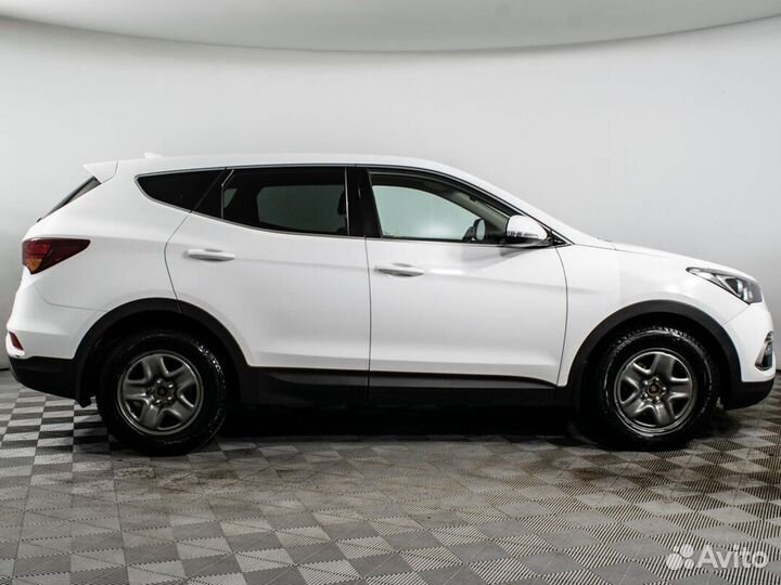 Hyundai Santa Fe 2.2 AT, 2017, 121 330 км